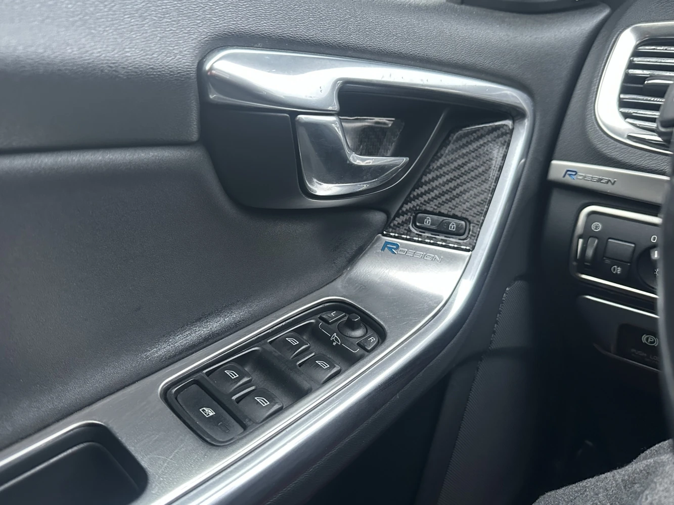 Volvo S60, 2011г, передний привод, автомат