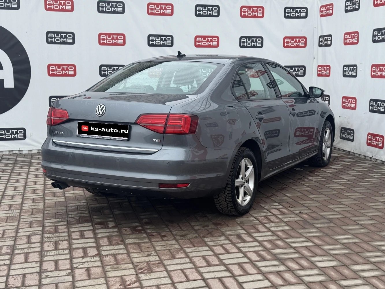 Volkswagen Jetta, 2017г, передний привод, робот