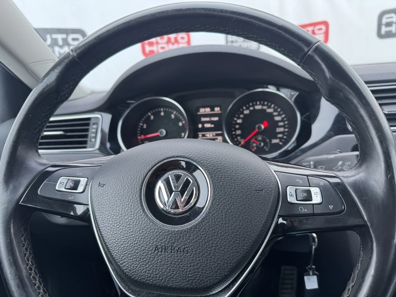 Volkswagen Jetta, 2017г, передний привод, робот