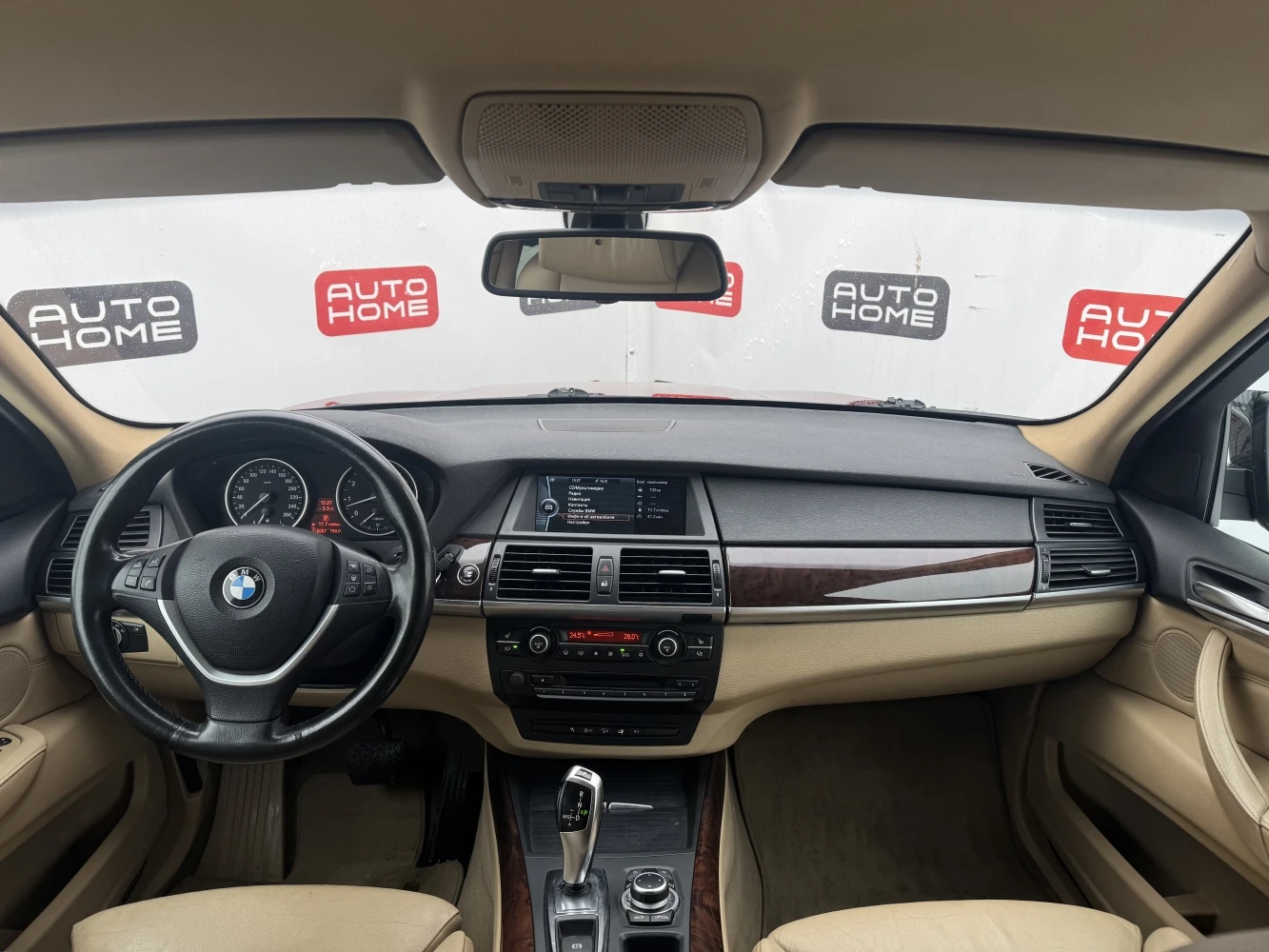 BMW X5, 2010г, передний привод, автомат