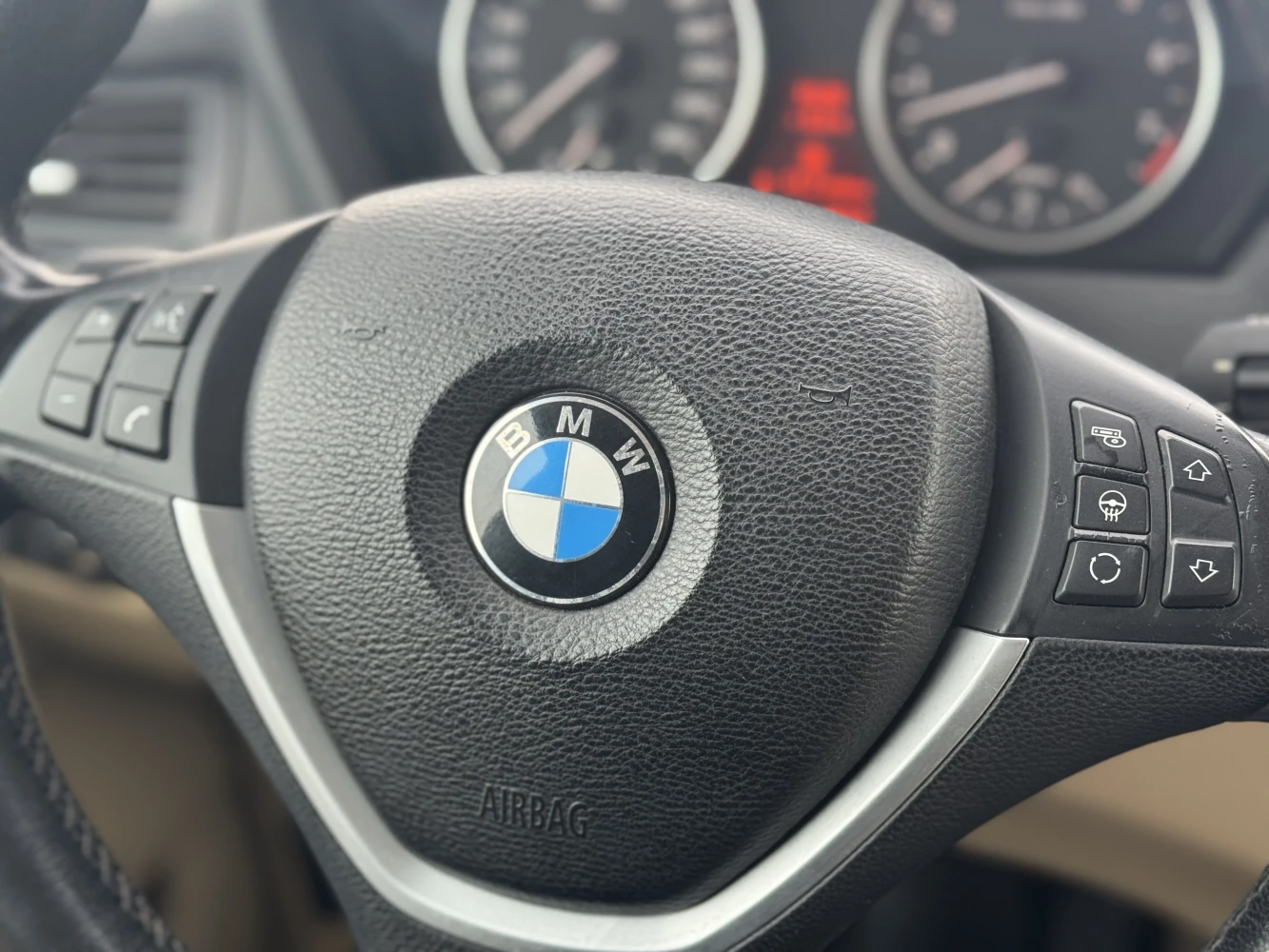 BMW X5, 2010г, передний привод, автомат