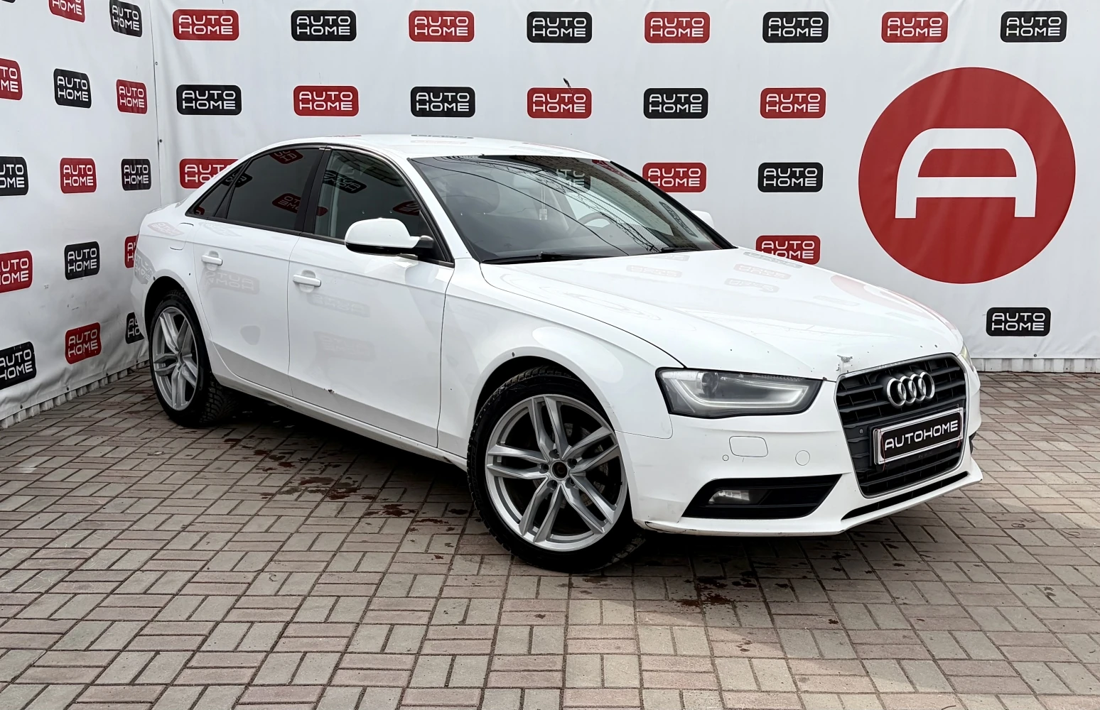 Audi A4, 2012г, передний привод, вариатор