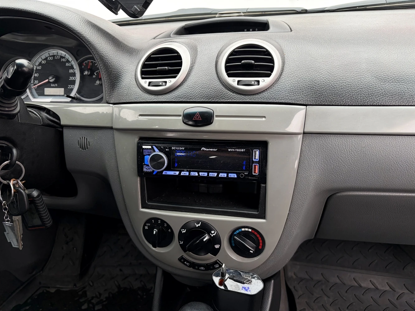 Chevrolet Lacetti, 2012г, передний привод, автомат