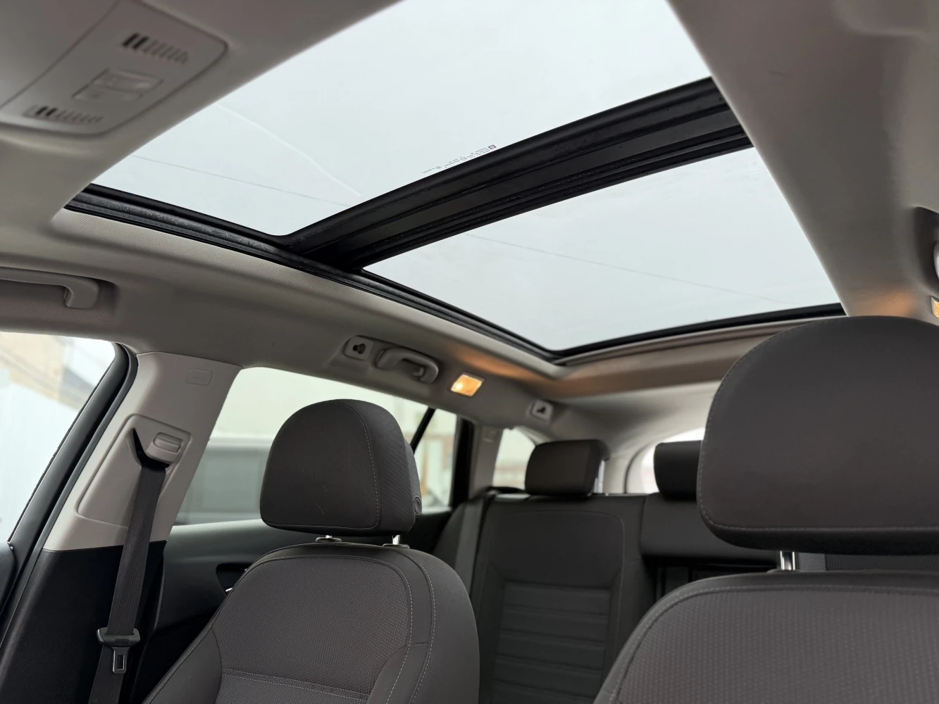 Opel Insignia, 2009г, передний привод, автомат