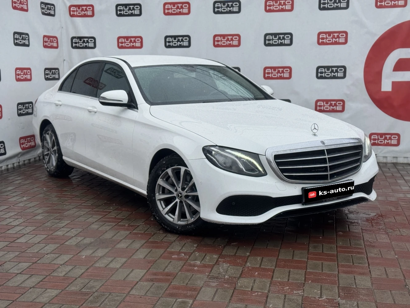 Mercedes-Benz E-Класс, 2020г, передний привод, автомат