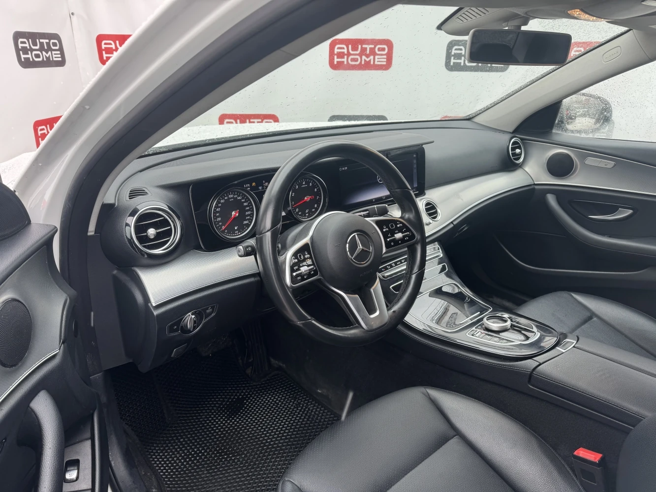 Mercedes-Benz E-Класс, 2020г, передний привод, автомат