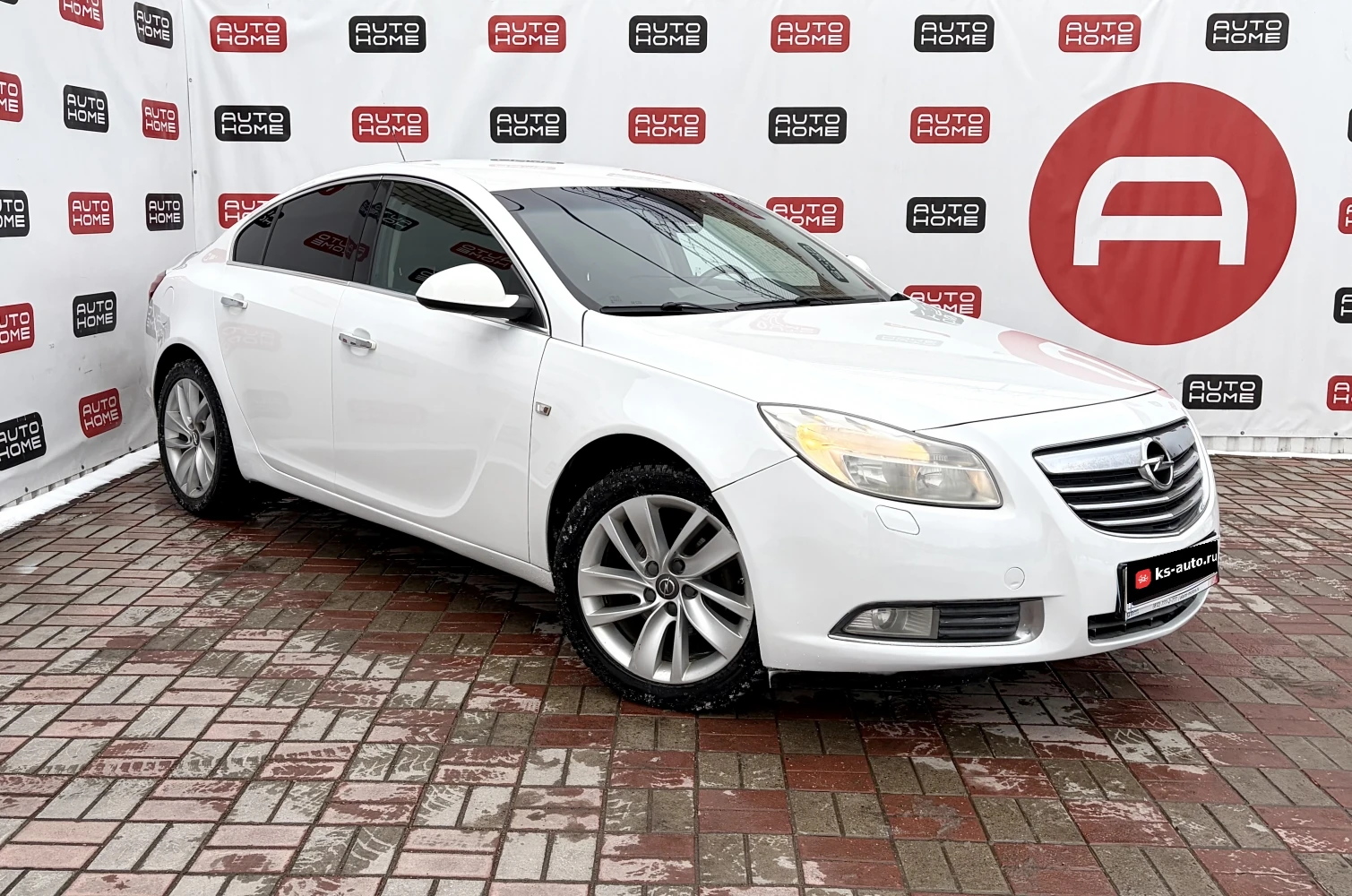 Opel Insignia, 2013г, передний привод, механика