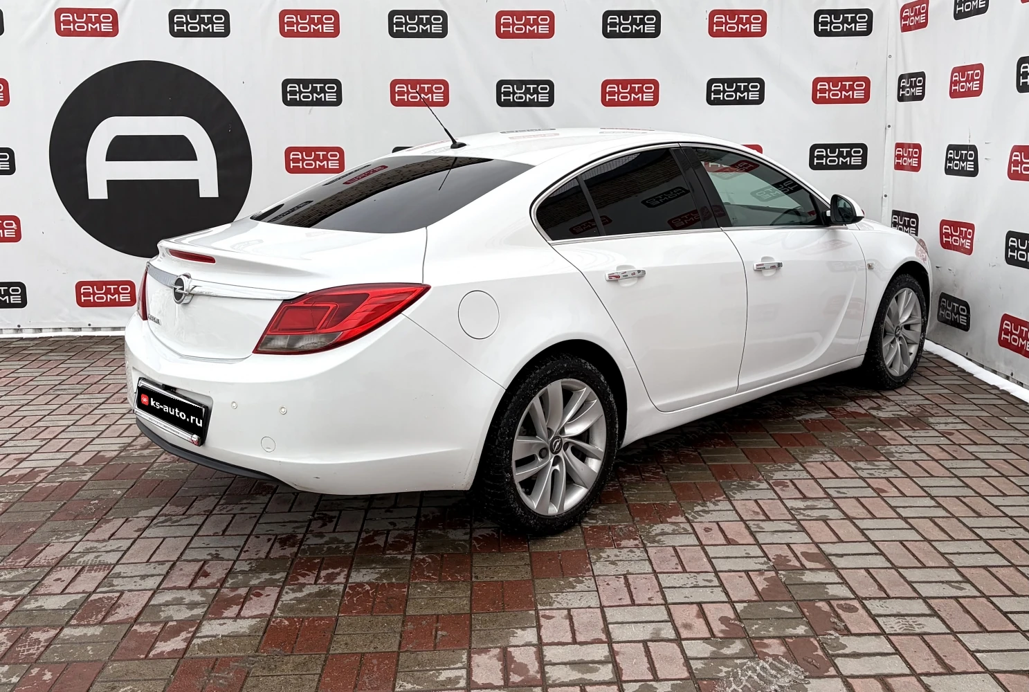 Opel Insignia, 2013г, передний привод, механика