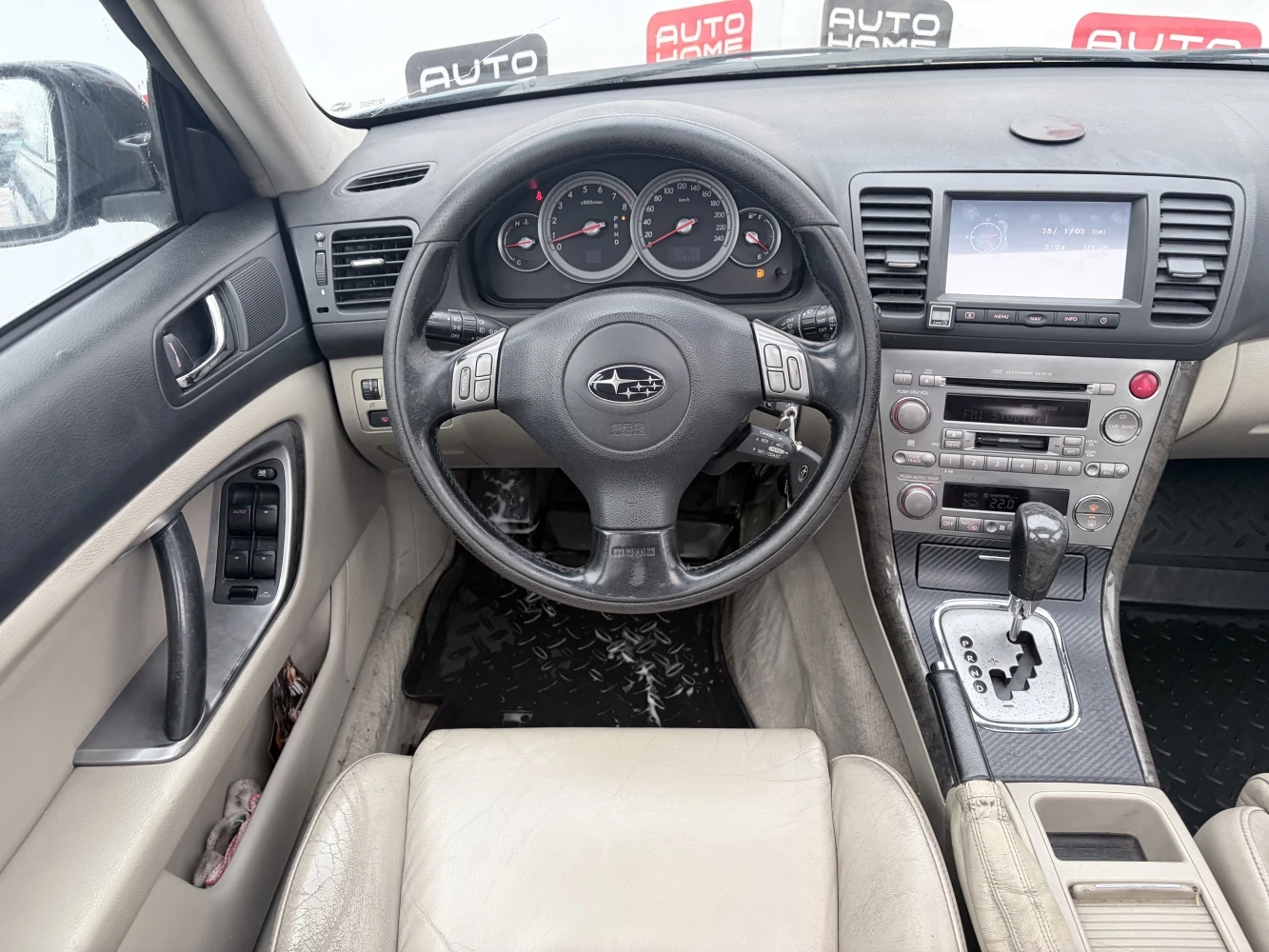 Subaru Outback, 2004г, передний привод, автомат