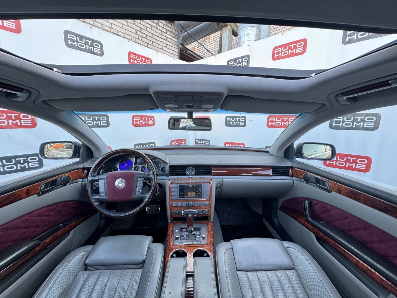 Volkswagen Phaeton, 2003г, передний привод, автомат