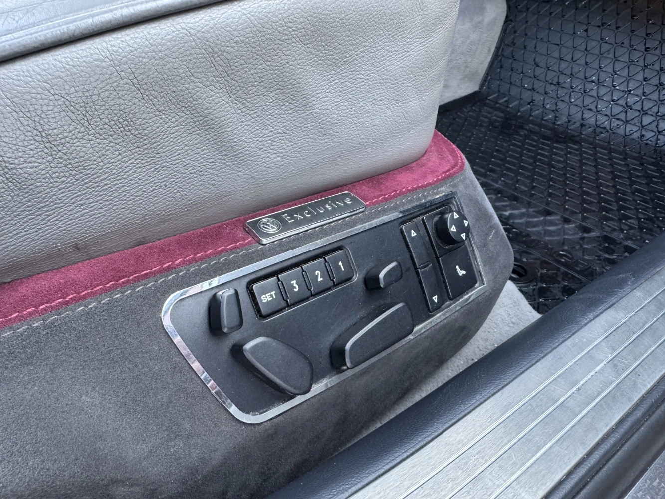 Volkswagen Phaeton, 2003г, передний привод, автомат