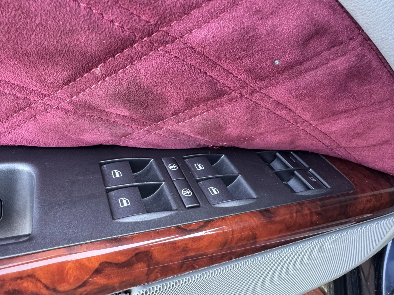 Volkswagen Phaeton, 2003г, передний привод, автомат