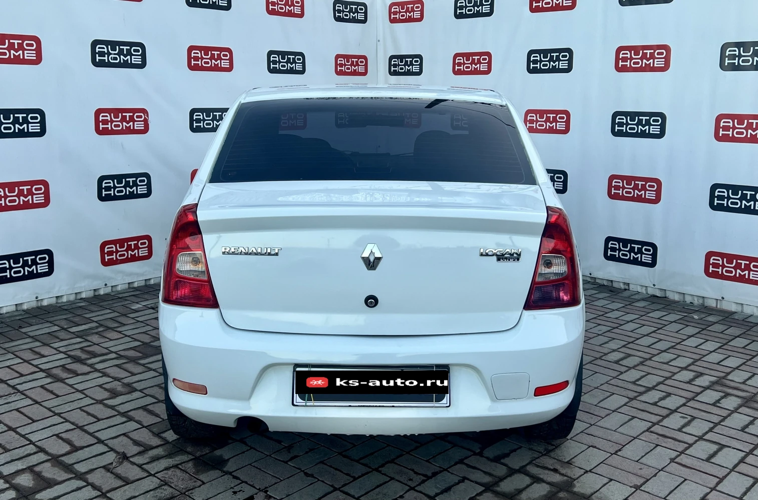 Renault Logan, 2012г, передний привод, механика