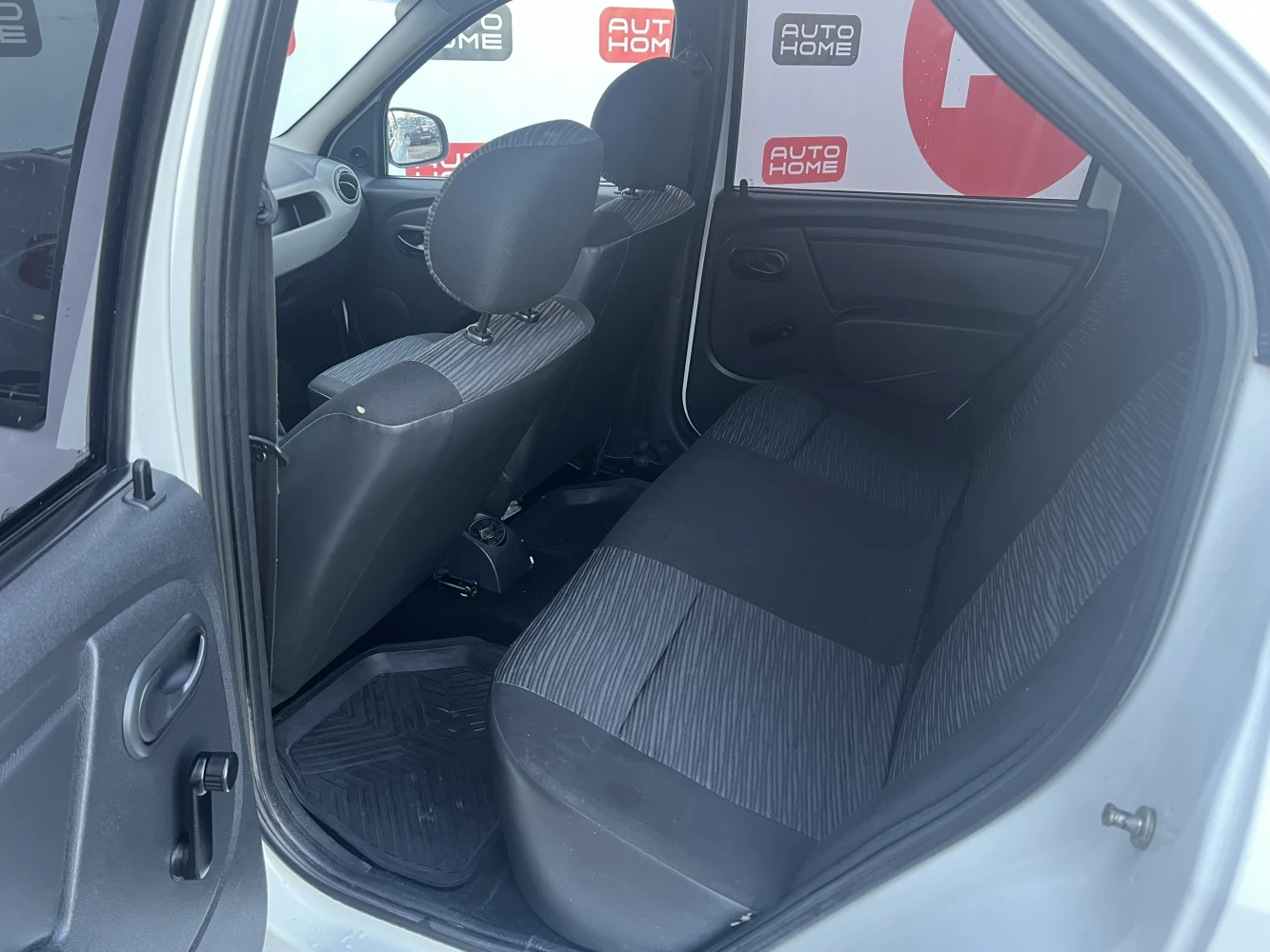 Renault Logan, 2012г, передний привод, механика