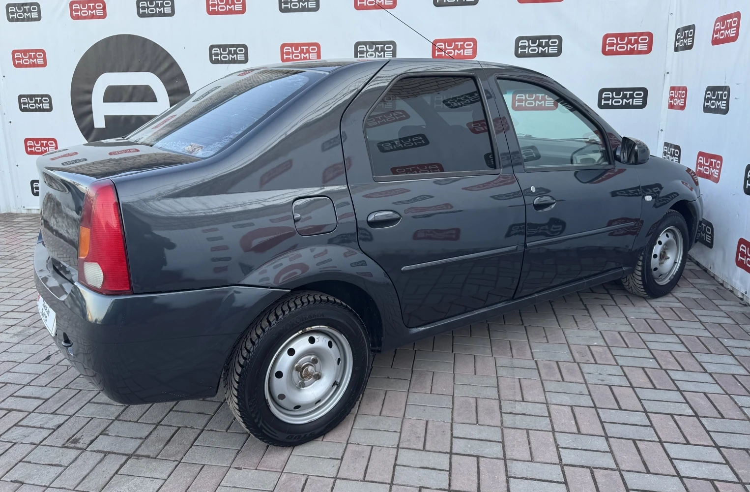 Renault Logan, 2009г, передний привод, механика