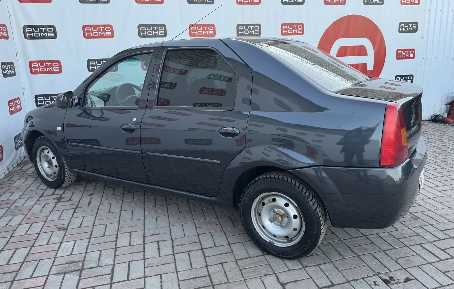 Renault Logan, 2009г, передний привод, механика