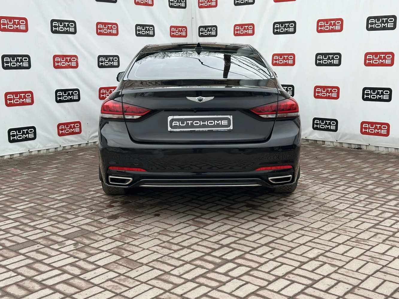 Genesis G80, 2018г, передний привод, автомат
