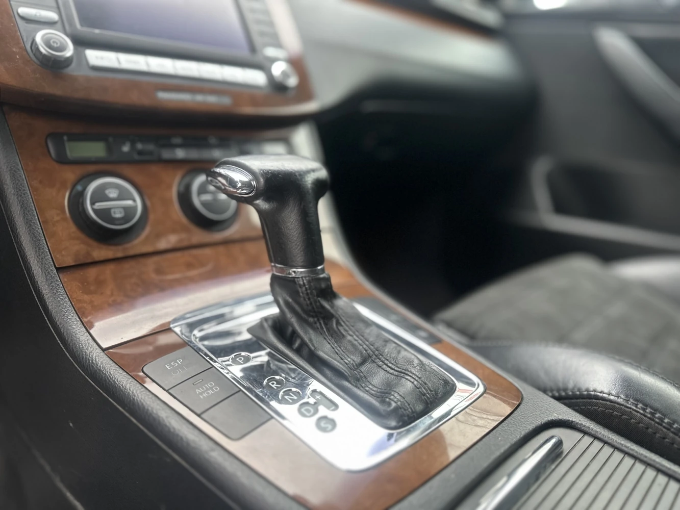 Volkswagen Passat, 2005г, передний привод, автомат