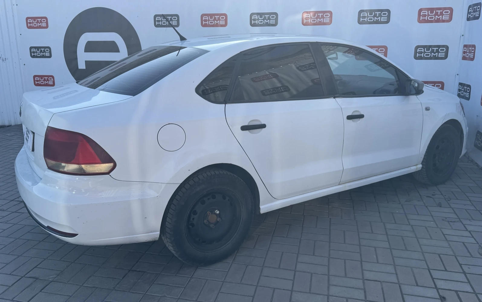 Volkswagen Polo, 2016г, передний привод, механика