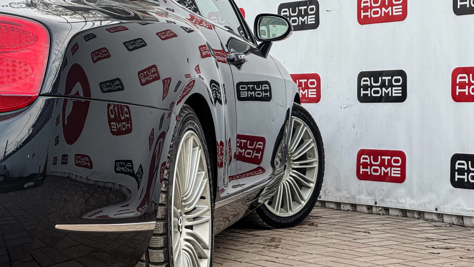 Bentley Continental GT, 2009г, передний привод, автомат