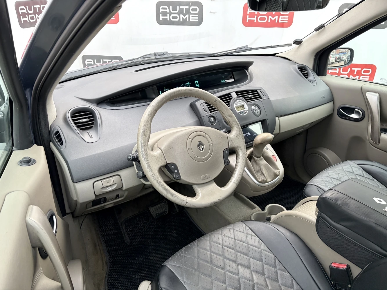 Renault Scenic, 2006г, передний привод, автомат