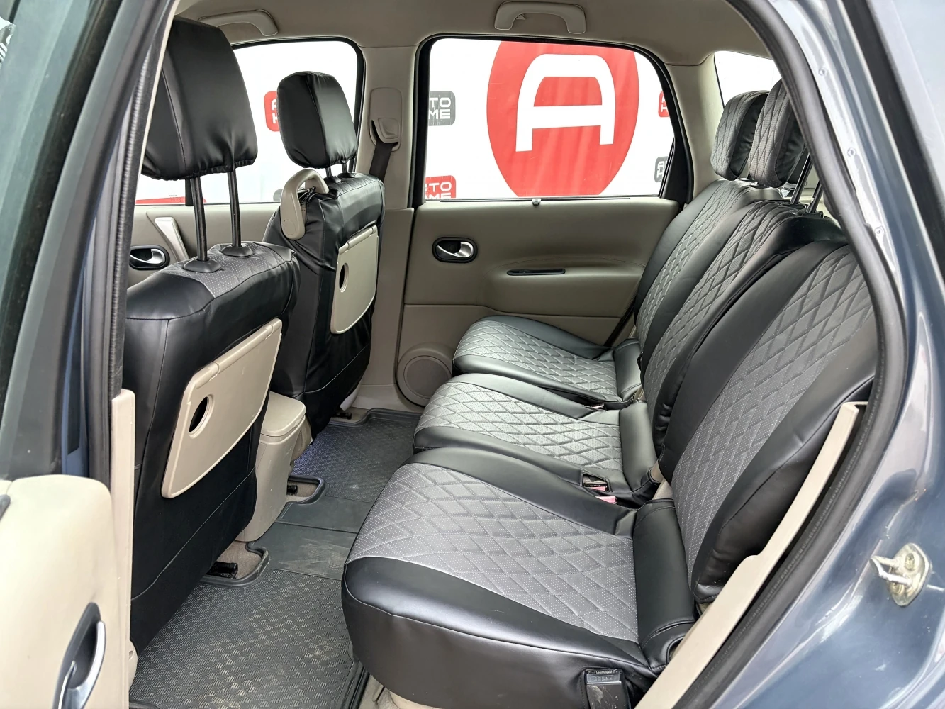 Renault Scenic, 2006г, передний привод, автомат