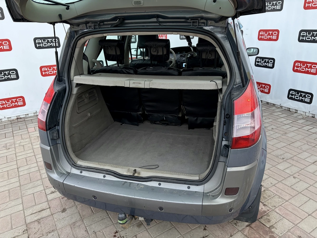 Renault Scenic, 2006г, передний привод, автомат