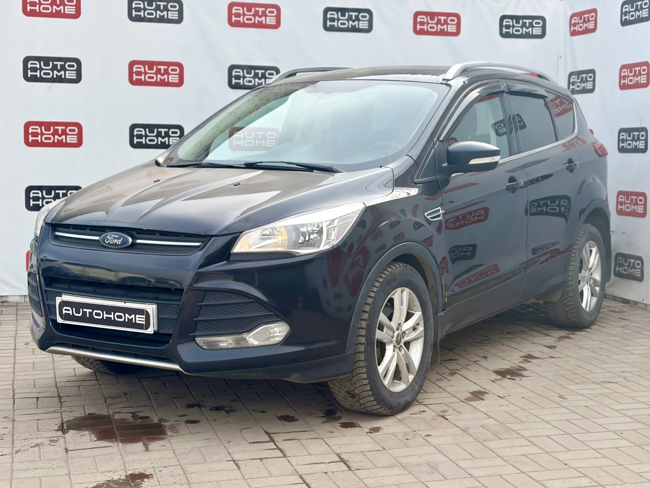 Ford Kuga, 2015г, передний привод, автомат