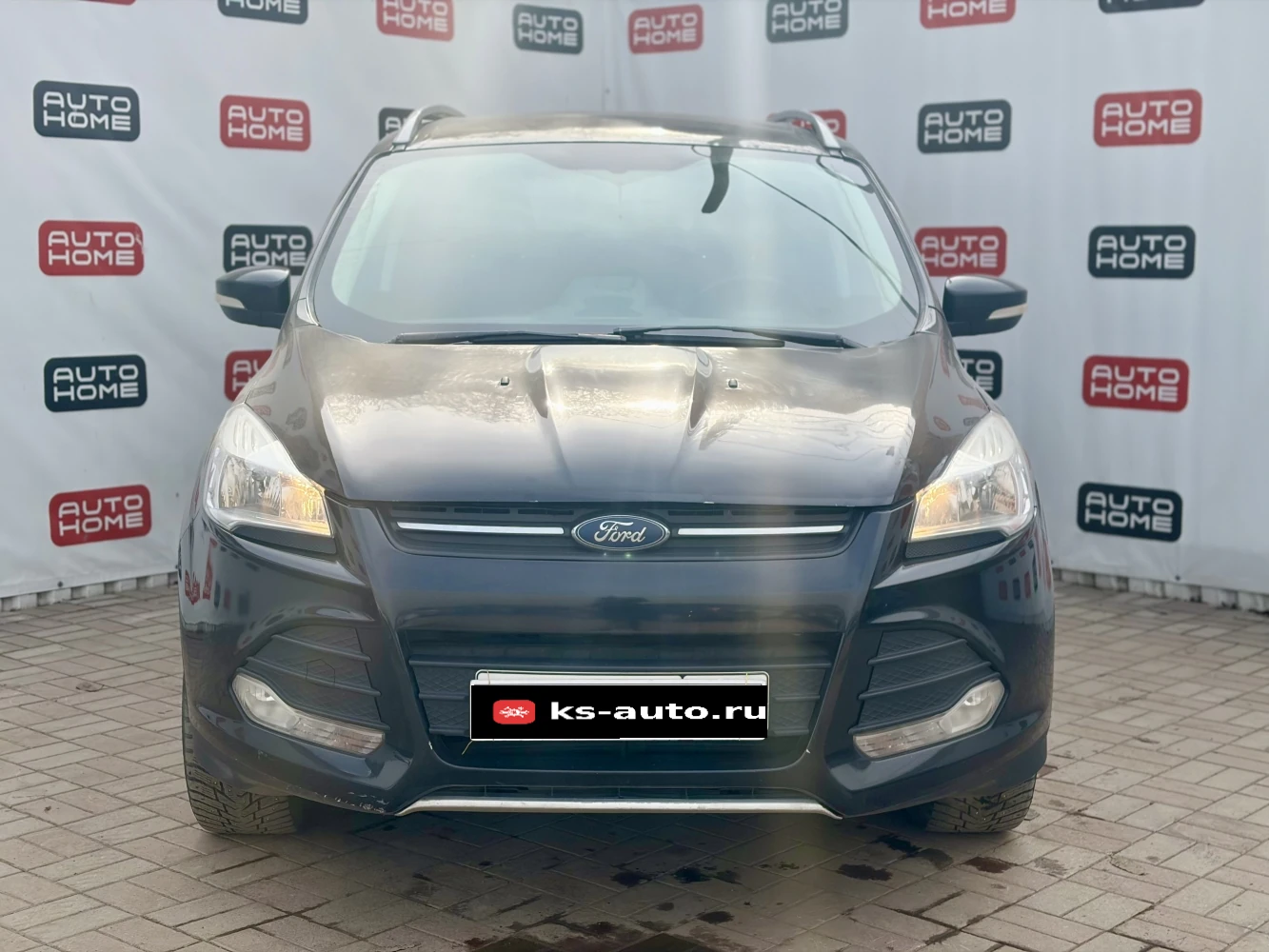 Ford Kuga, 2015г, передний привод, автомат