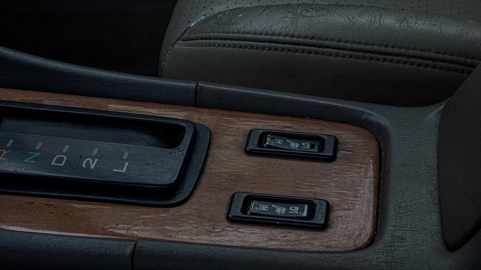 Lexus ES, 2001г, передний привод, автомат