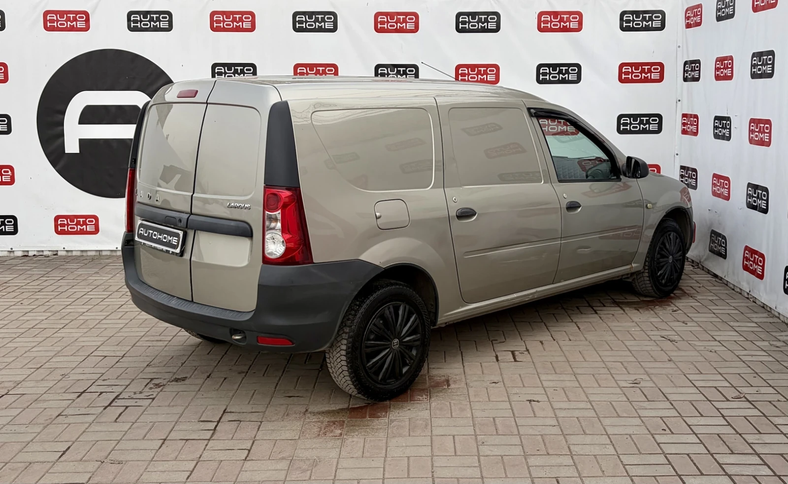 Lada (ВАЗ) Largus, 2020г, передний привод, механика