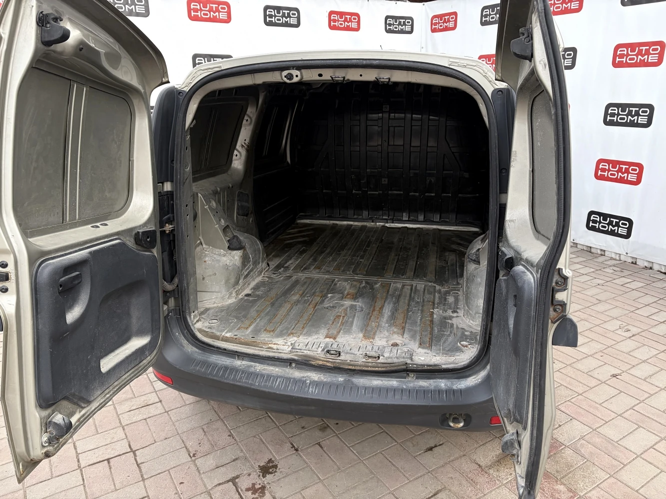 Lada (ВАЗ) Largus, 2020г, передний привод, механика