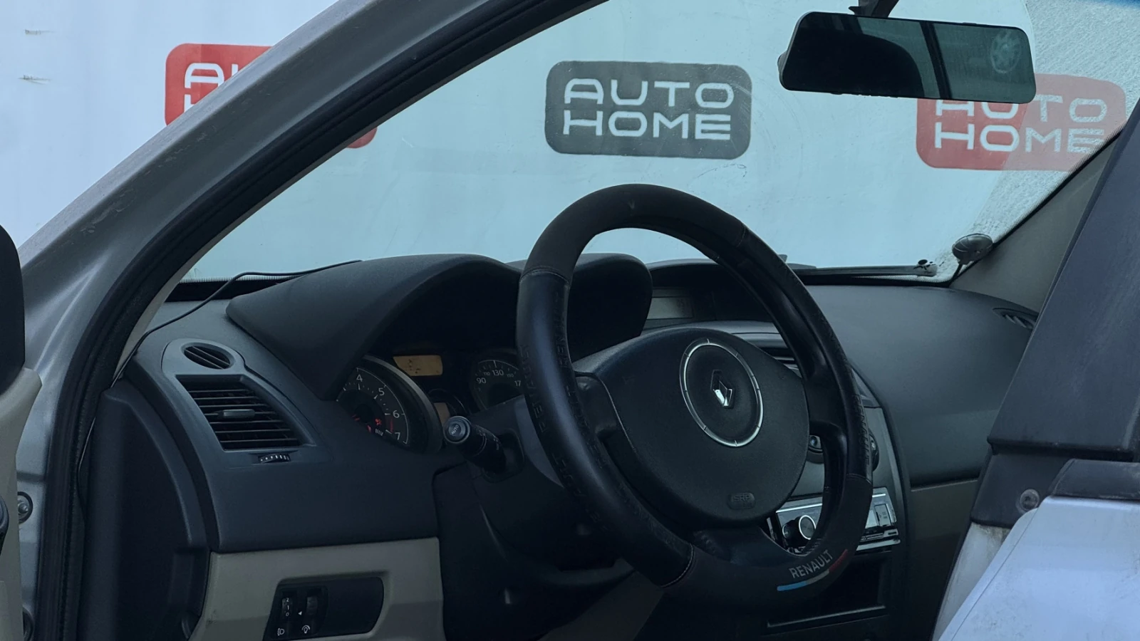 Renault Megane, 2006г, передний привод, механика