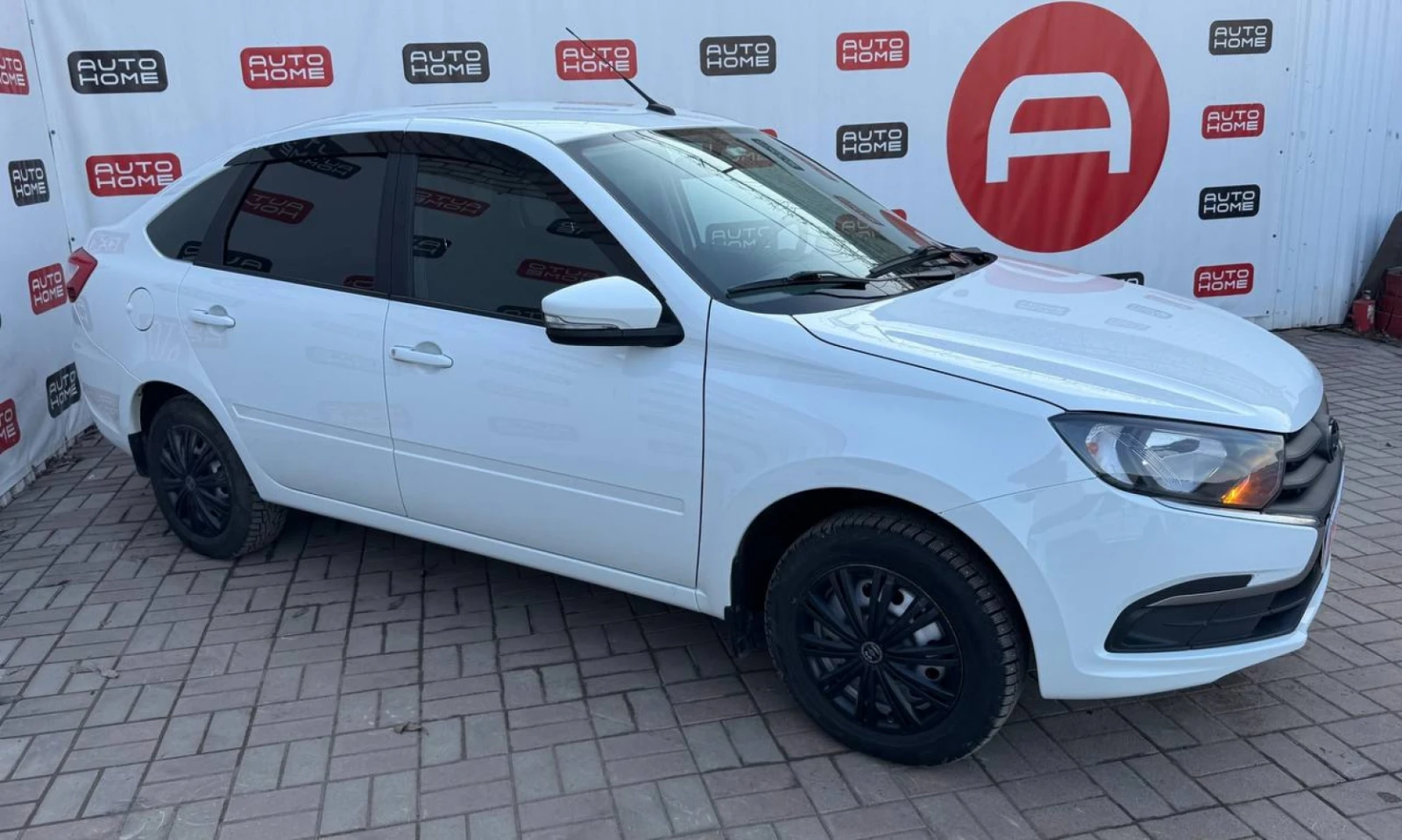 Lada (ВАЗ) Granta, 2024г, передний привод, механика