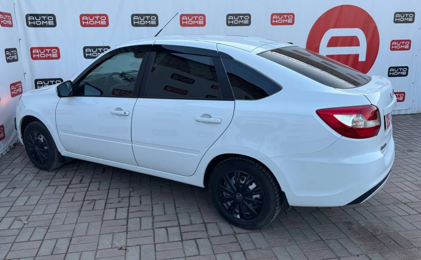 Lada (ВАЗ) Granta, 2024г, передний привод, механика