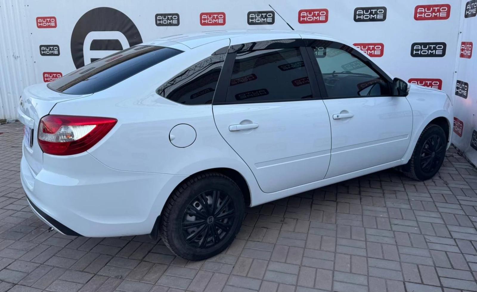 Lada (ВАЗ) Granta, 2024г, передний привод, механика