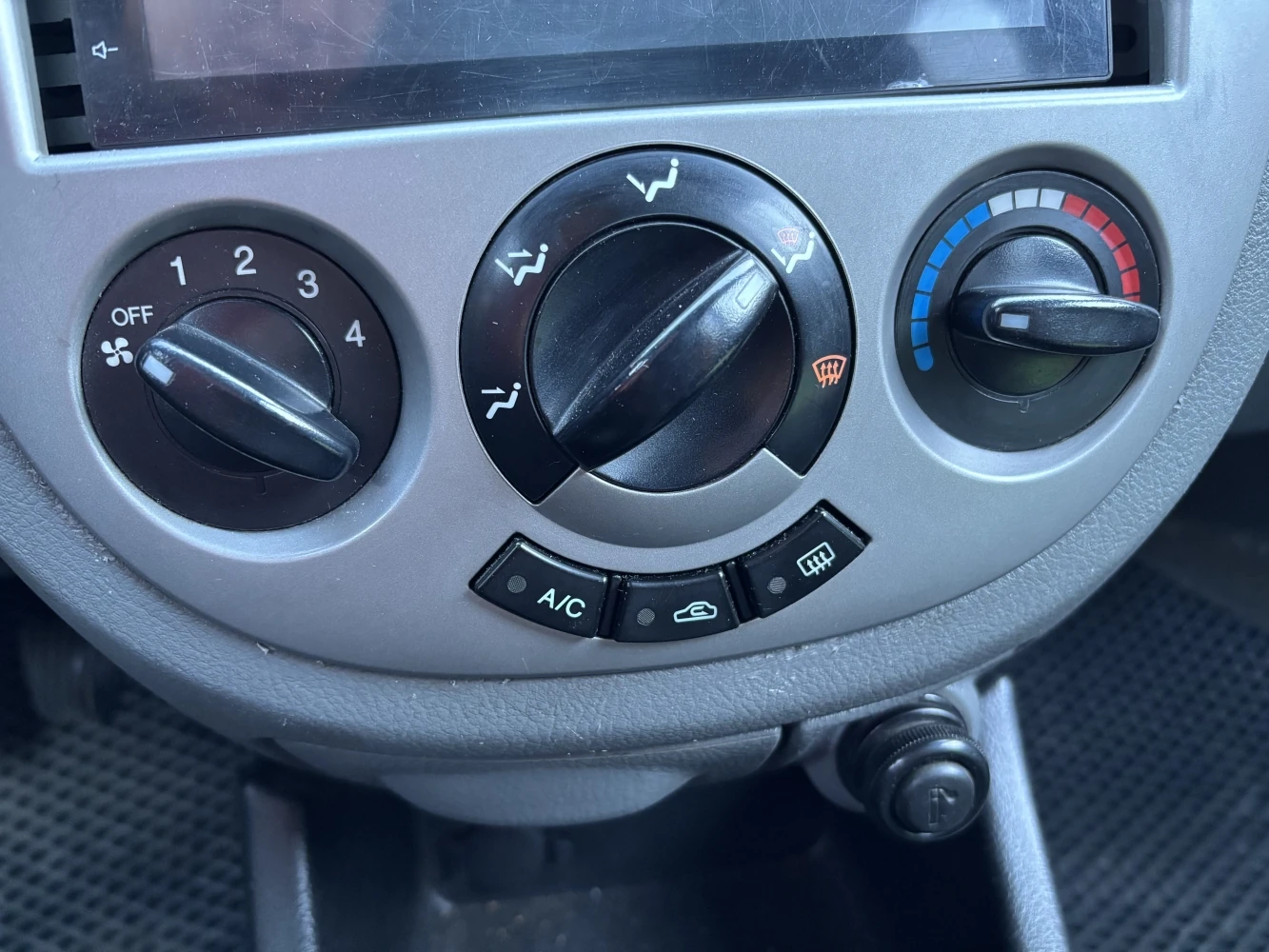 Chevrolet Lacetti, 2008г, передний привод, механика