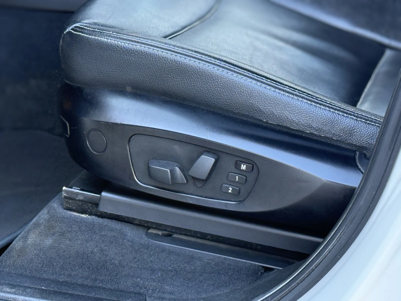 BMW X3, 2012г, передний привод, автомат