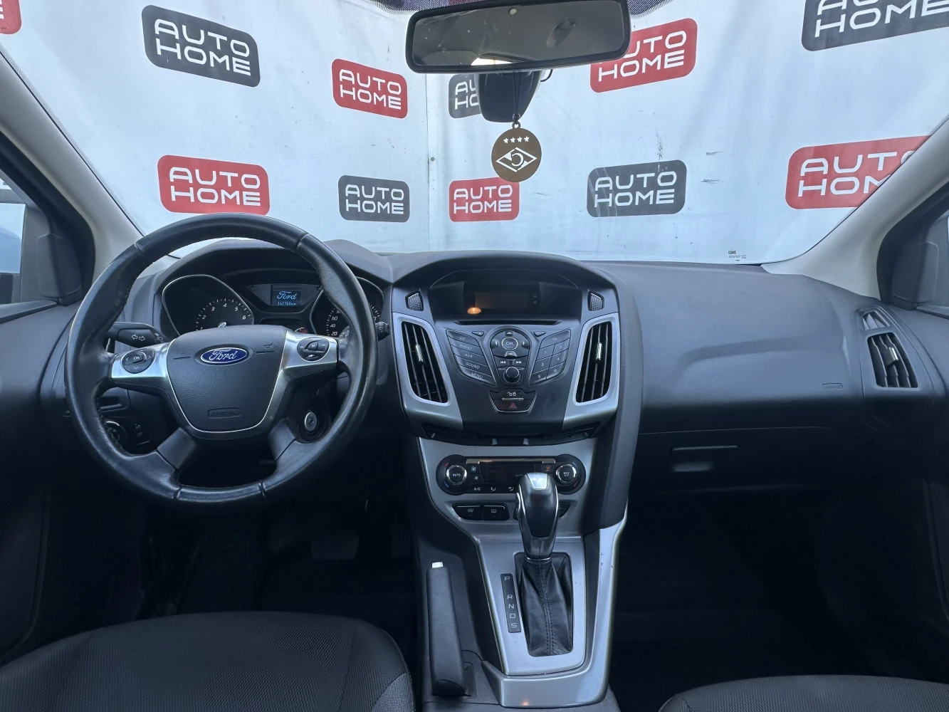 Ford Focus, 2014г, передний привод, робот