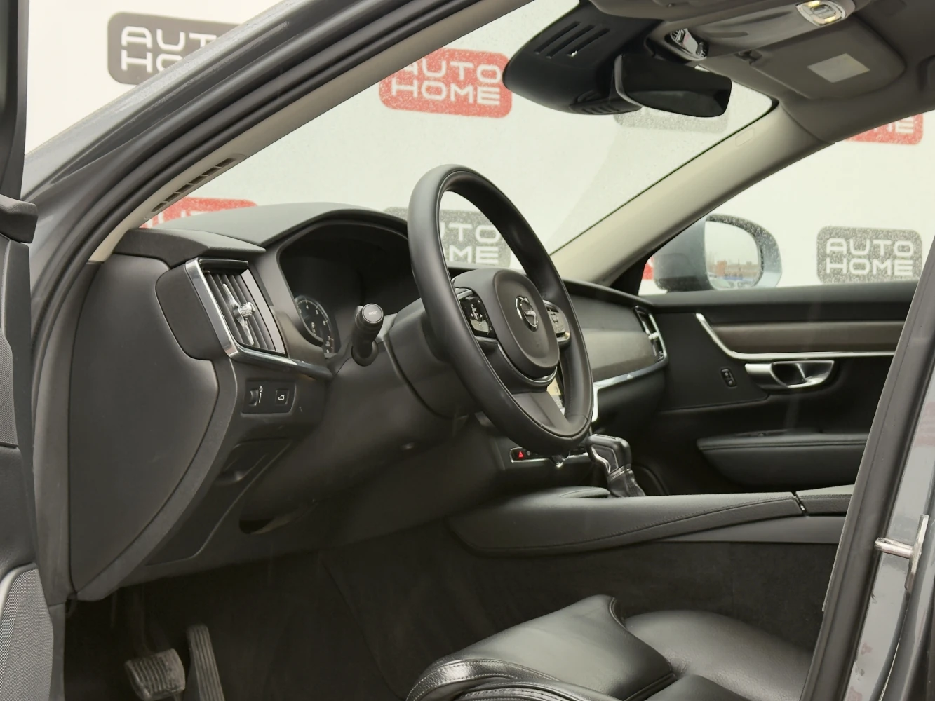 Volvo V90 Cross Country, 2017г, передний привод, автомат