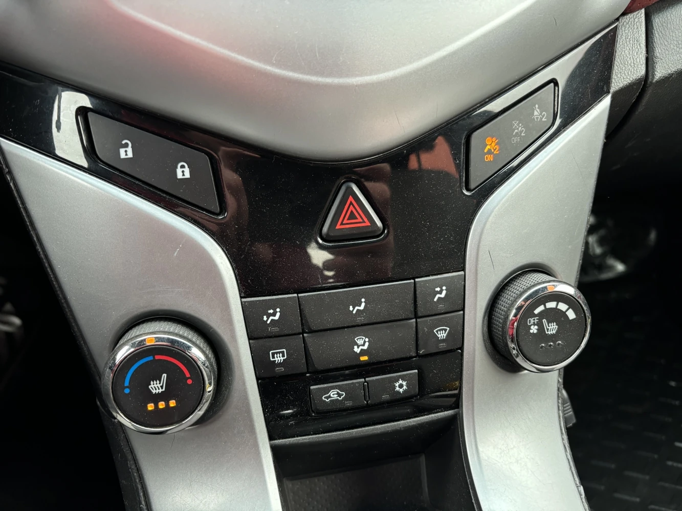 Chevrolet Cruze, 2012г, передний привод, автомат