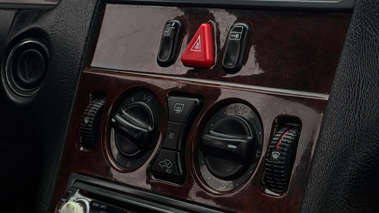 Mercedes-Benz E-Класс, 1997г, передний привод, автомат