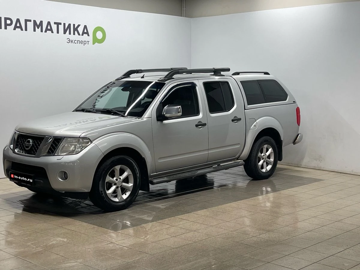 Nissan Navara (Frontier), 2010г, полный привод, автомат