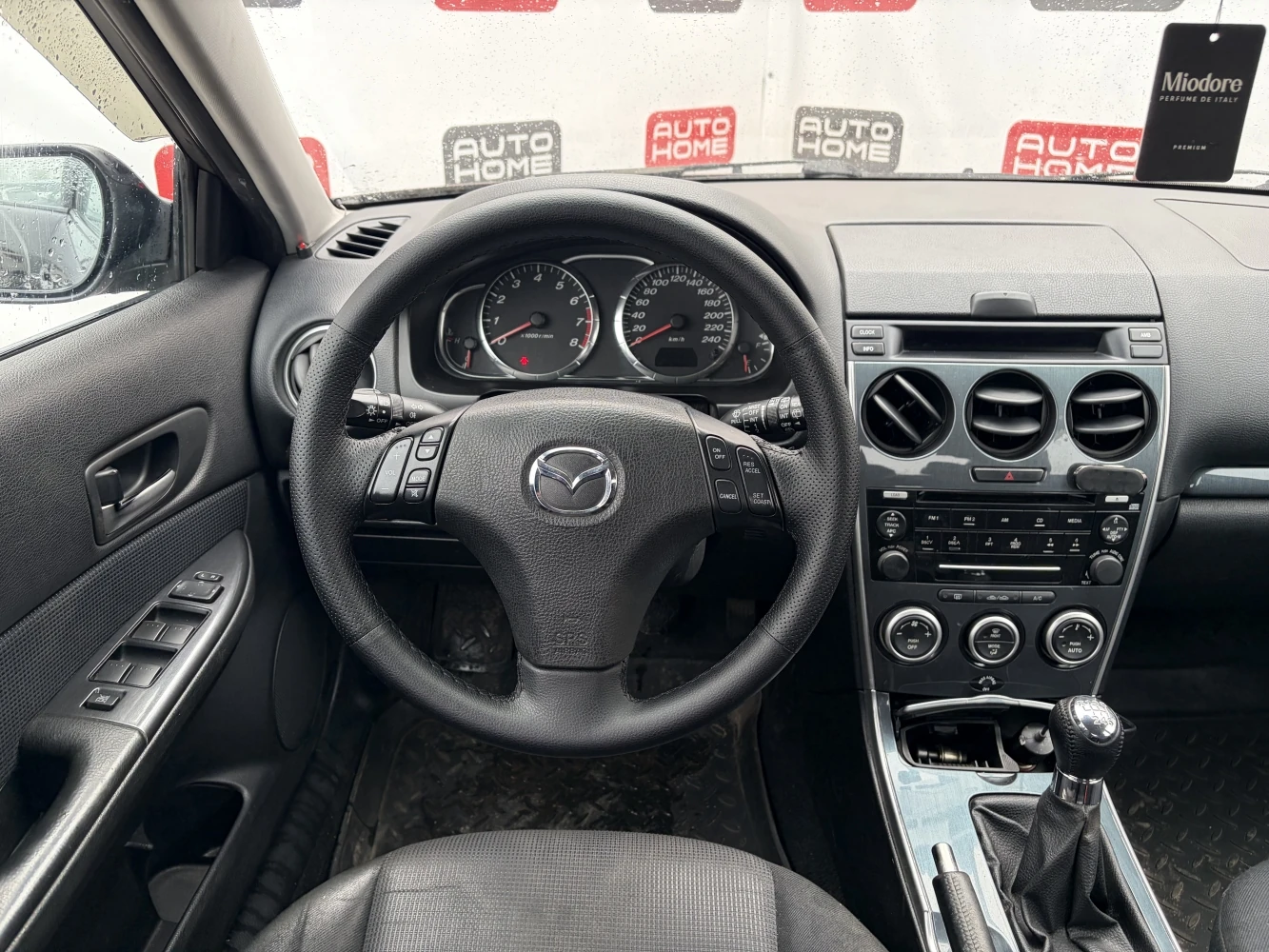 Mazda 6, 2005г, передний привод, механика