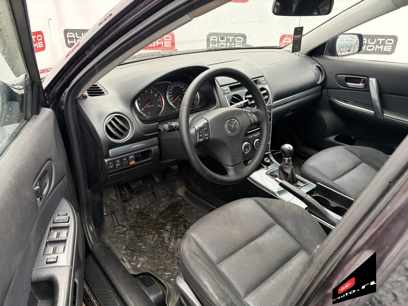 Mazda 6, 2005г, передний привод, механика