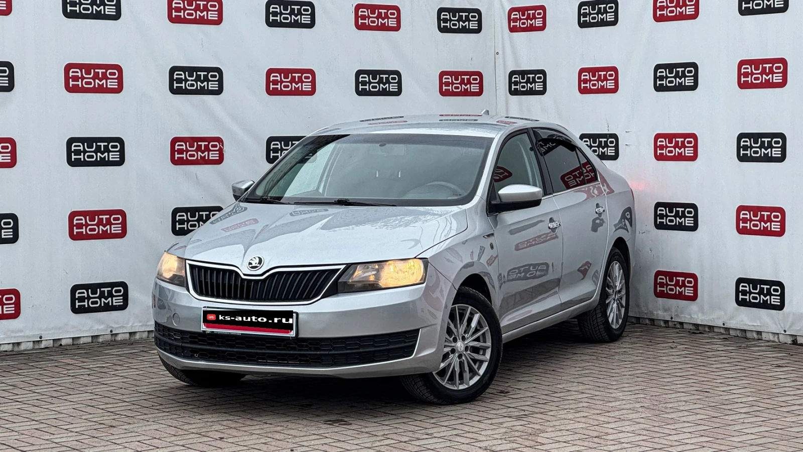 Skoda Rapid, 2016г, передний привод, автомат
