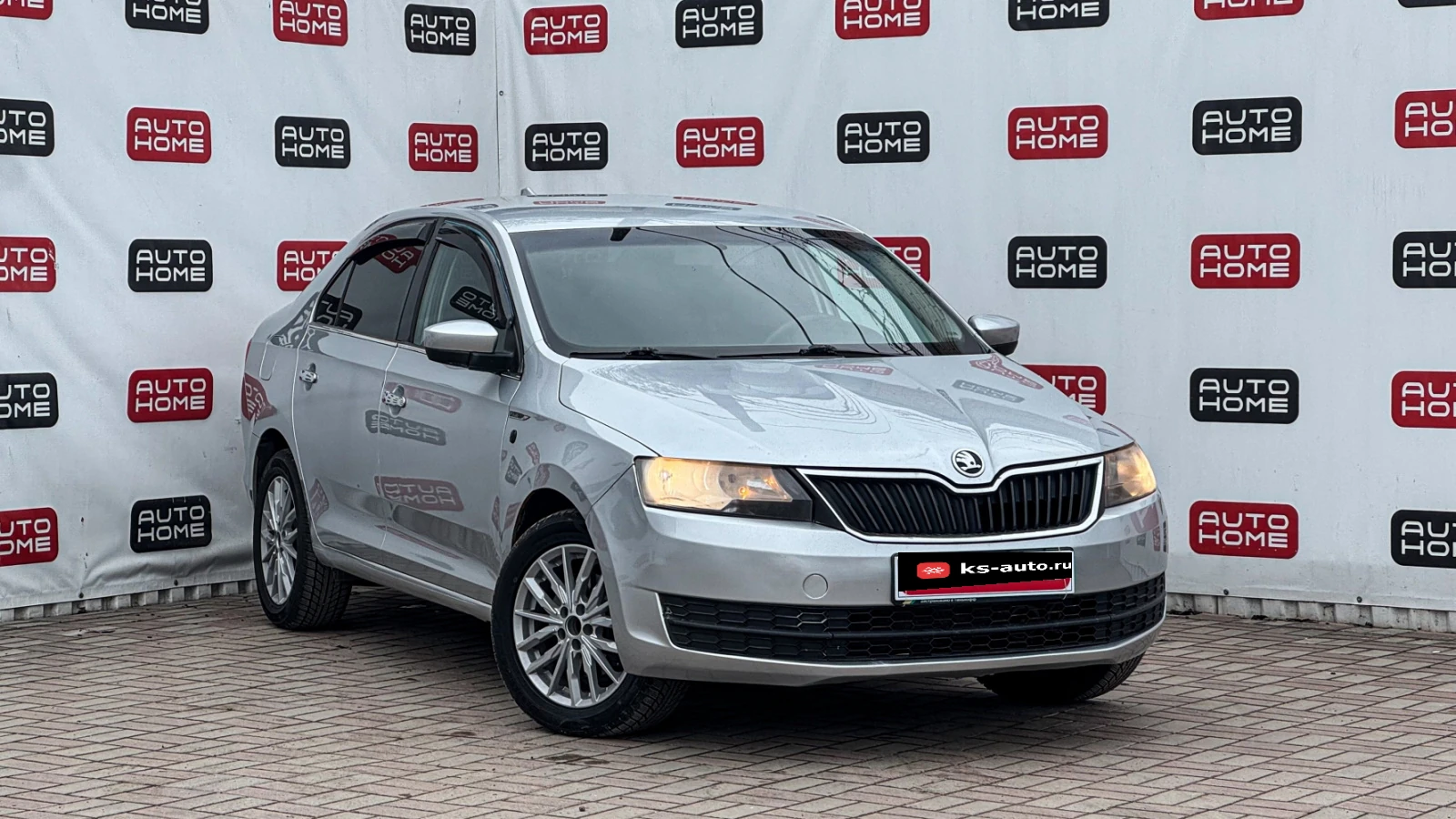 Skoda Rapid, 2016г, передний привод, автомат