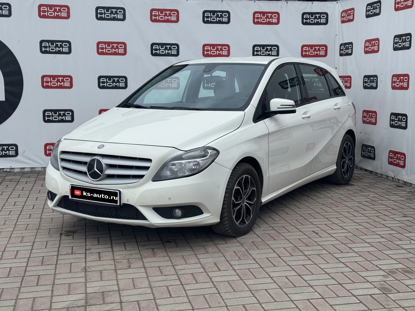 Mercedes-Benz B-Класс, 2012г, передний привод, робот