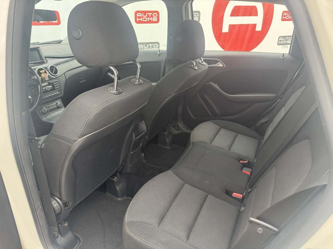 Mercedes-Benz B-Класс, 2012г, передний привод, робот