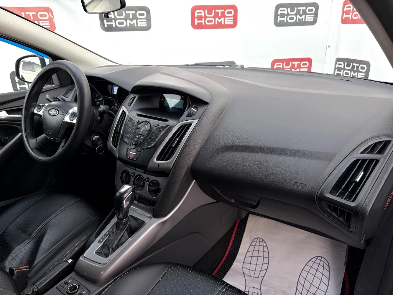 Ford Focus, 2012г, передний привод, робот